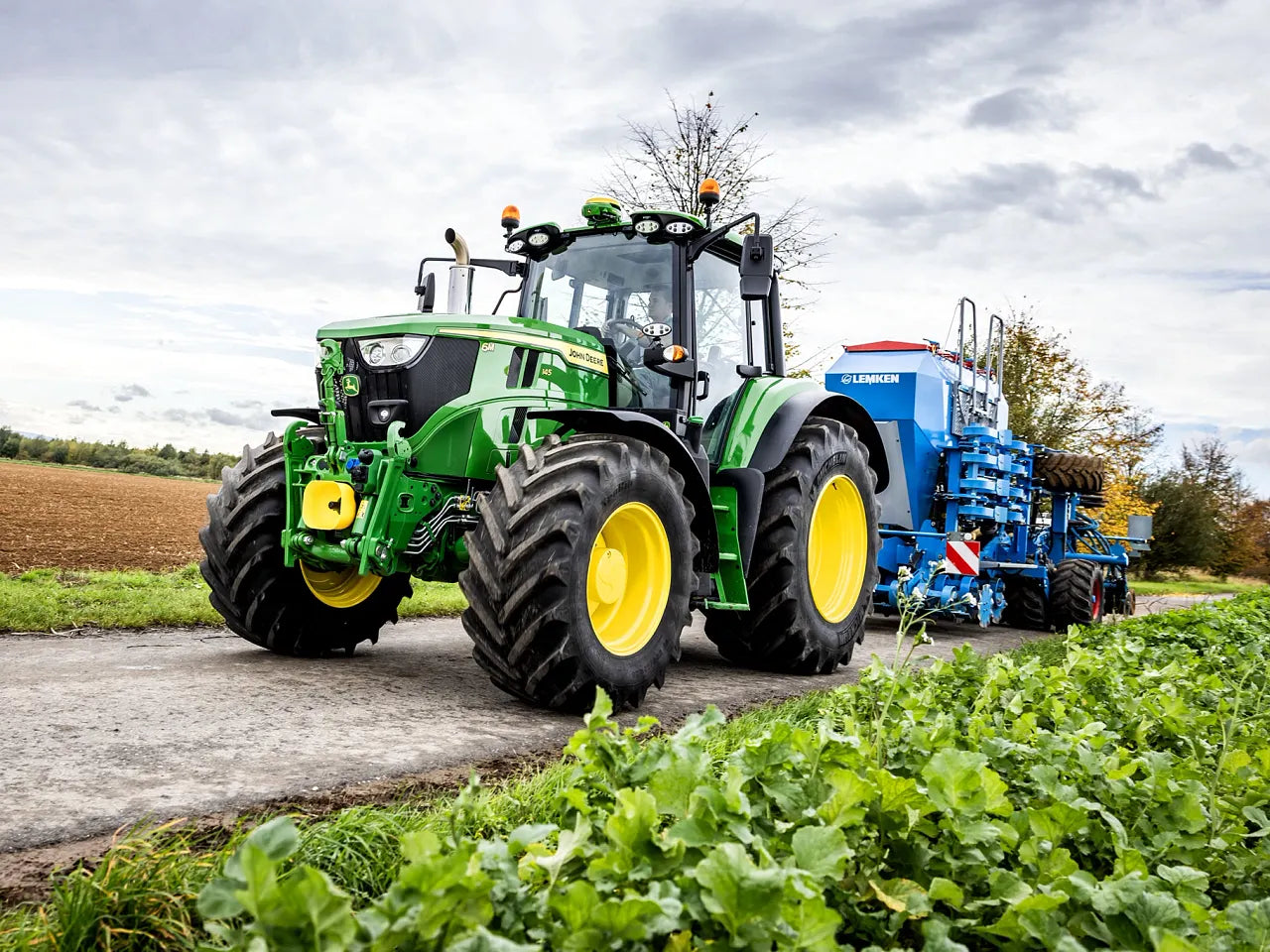 Tracteur john deere 6M 185